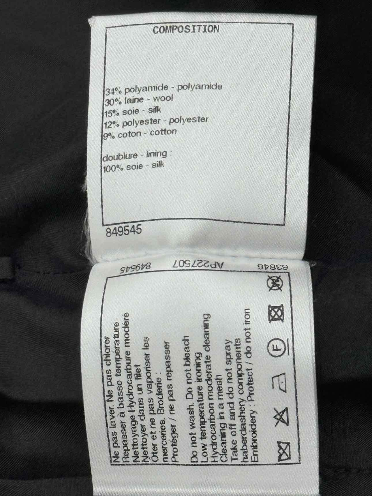 CHANEL Black Tweed Size US 6 Mini Skirt