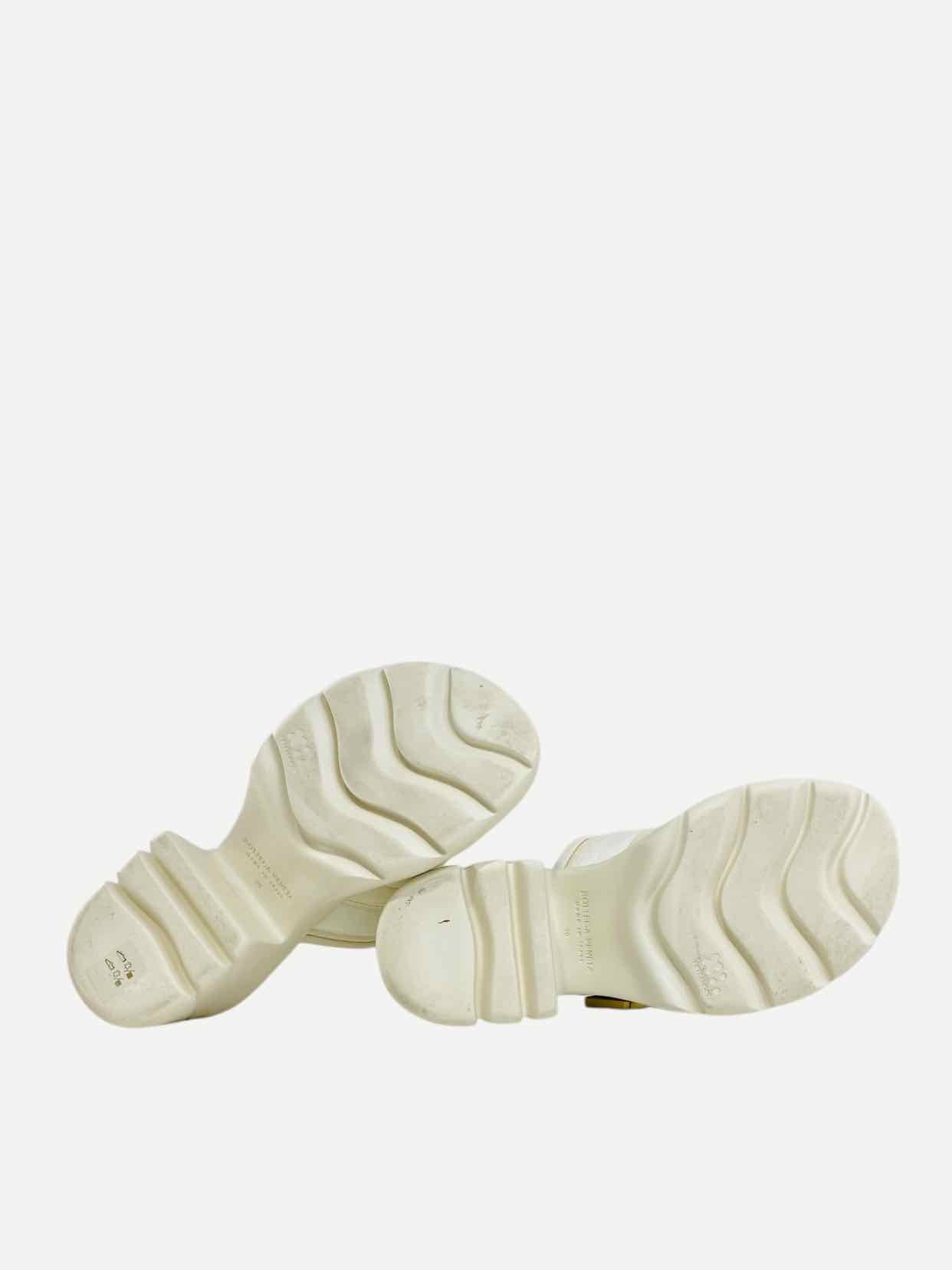 BOTTEGA VENETA Flash Buckle Off-white Size EU 39 Mules