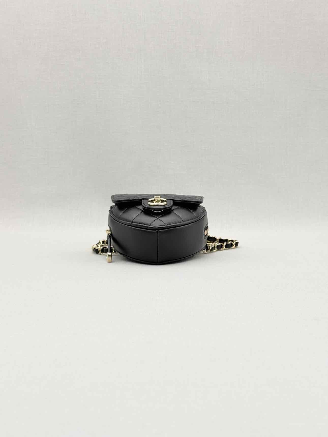 CHANEL CC in Love Heart Black Quilted Belt Bag