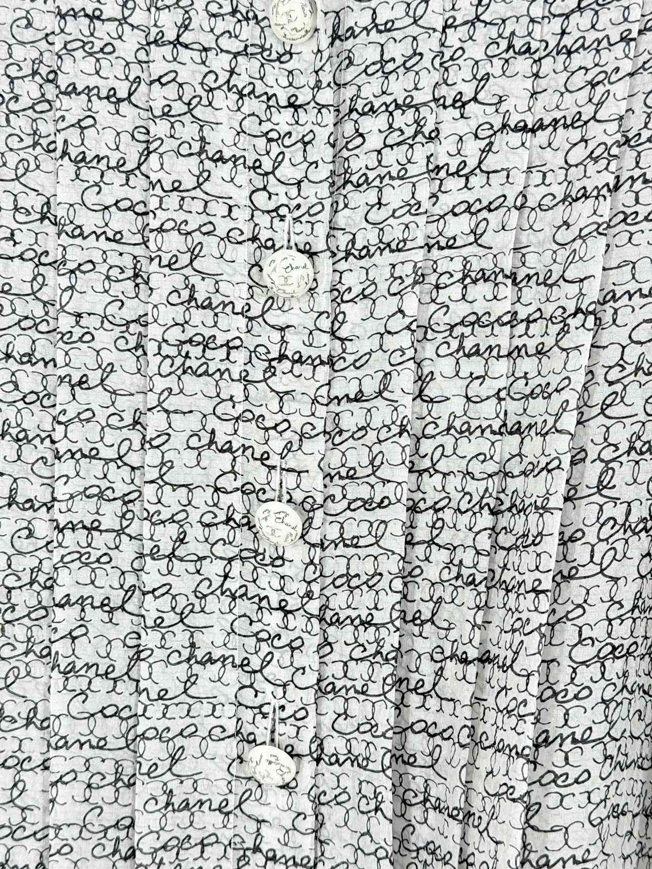 CHANEL Black & White Print Size US 8 Shirt