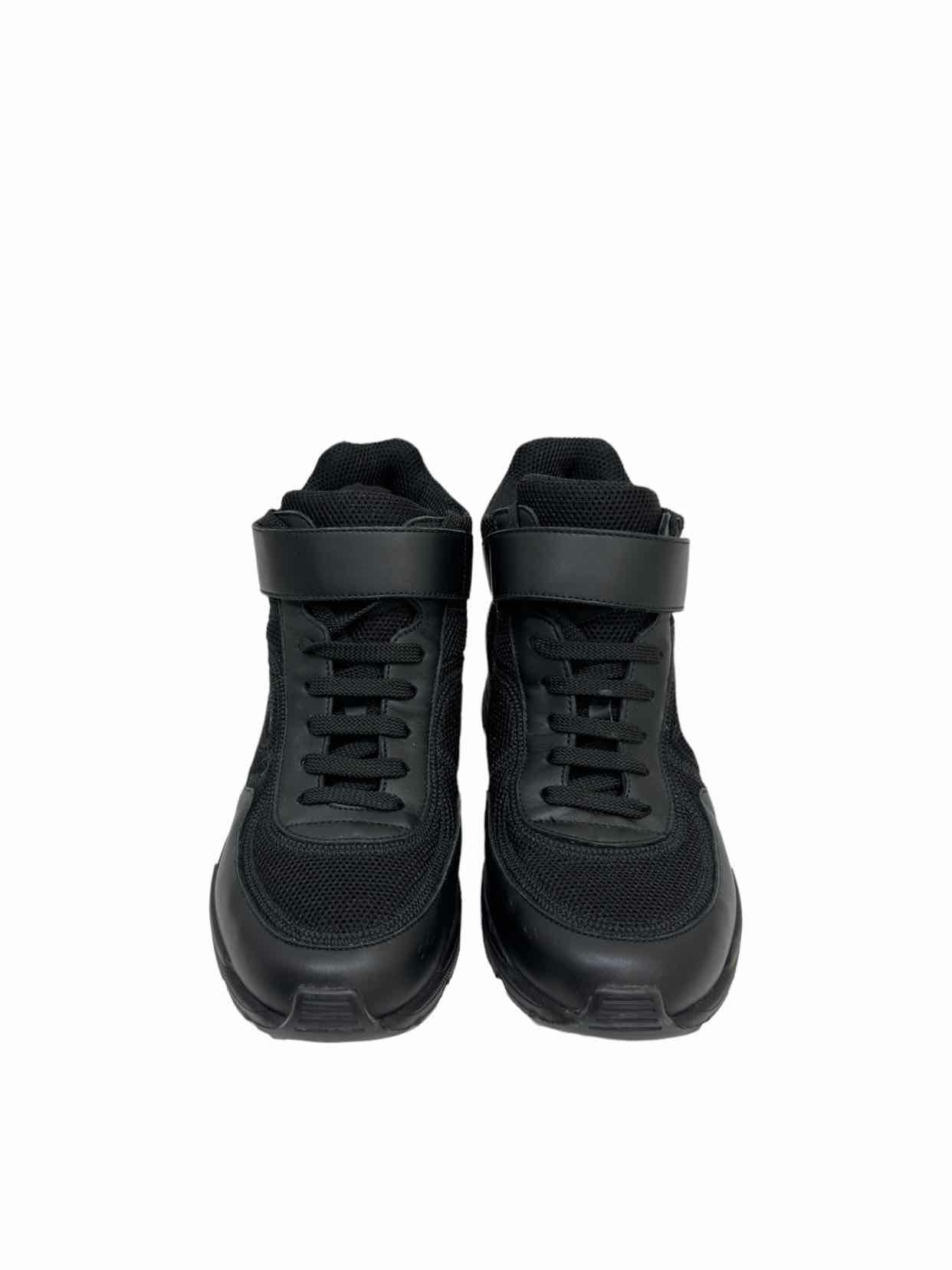 CHANEL Hi Top Black Size EU 36 Sneakers