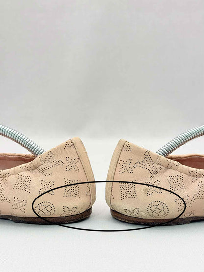 LOUIS VUITTON Scrunch Beige Size EU 38 Ballet Flats