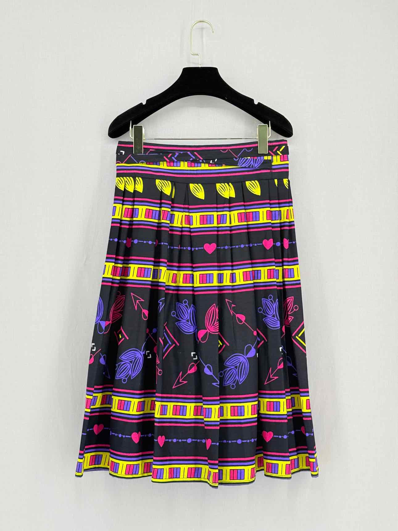 VETRO Black Multicolor Print Size Medium Midi Skirt