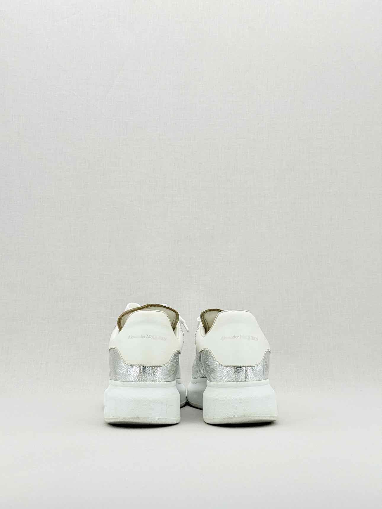 ALEXANDER MCQUEEN Metallic Silver Size EU 40 Sneakers