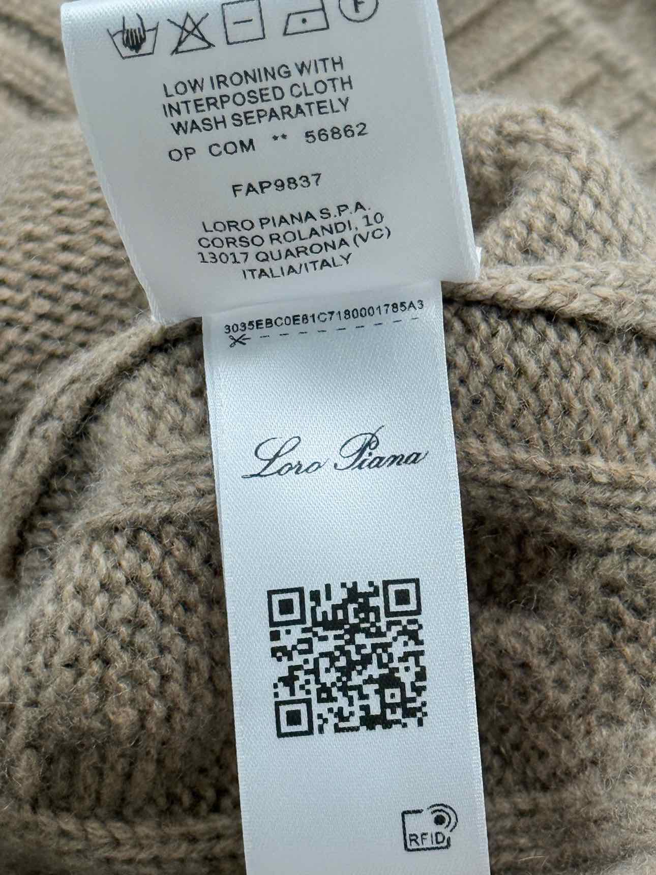 LORO PIANA Beige Size Large Outfit Set