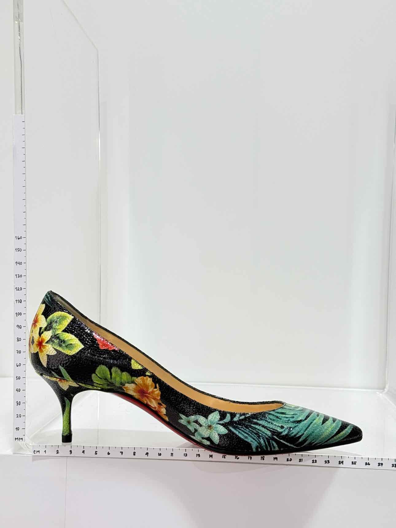 CHRISTIAN LOUBOUTIN Black Multicolor Size EU 38.5 Pumps