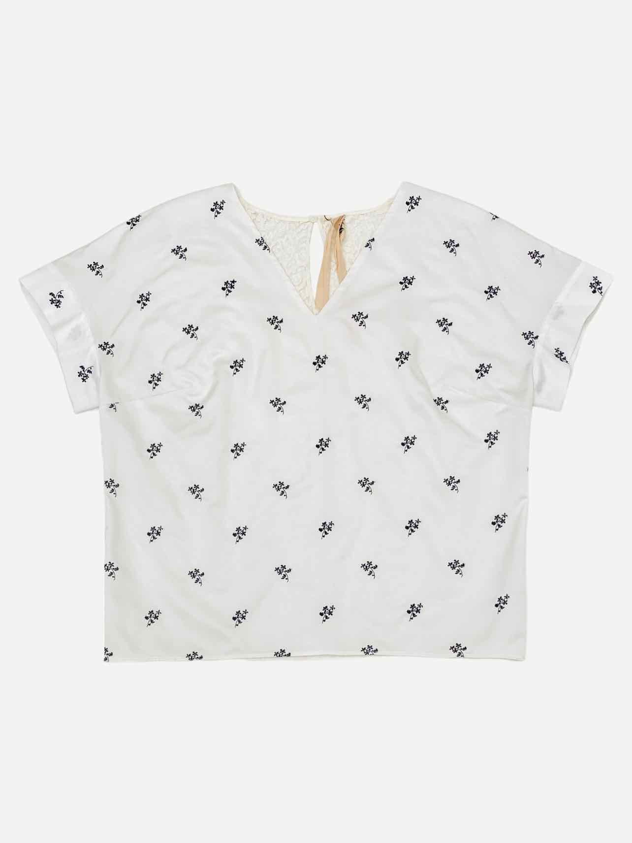 NO21 Short Sleeve White w/ Black Print Blouse