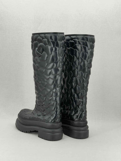 VALENTINO GARAVANI Black Size EU 39 Knee High Boots