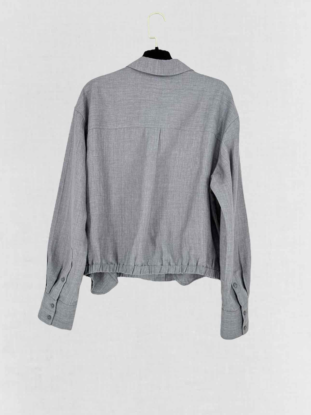 12 STOREEZ Delave Grey Size Small Outfit Set