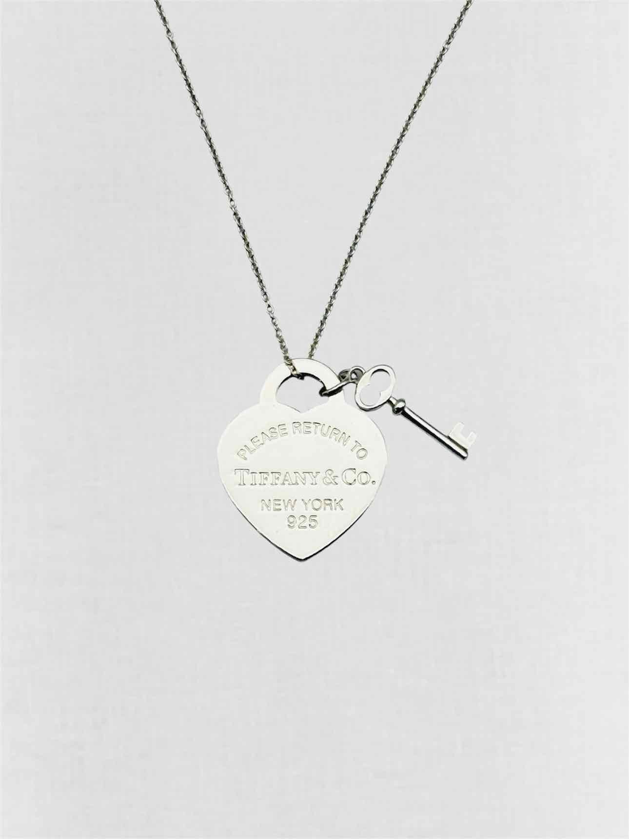 TIFFANY & CO Return To Tiffany Necklace