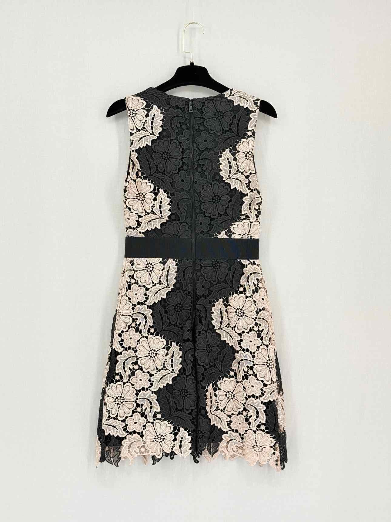 ALICE + OLIVIA Black & Beige Lace Size US 4 Short Dress