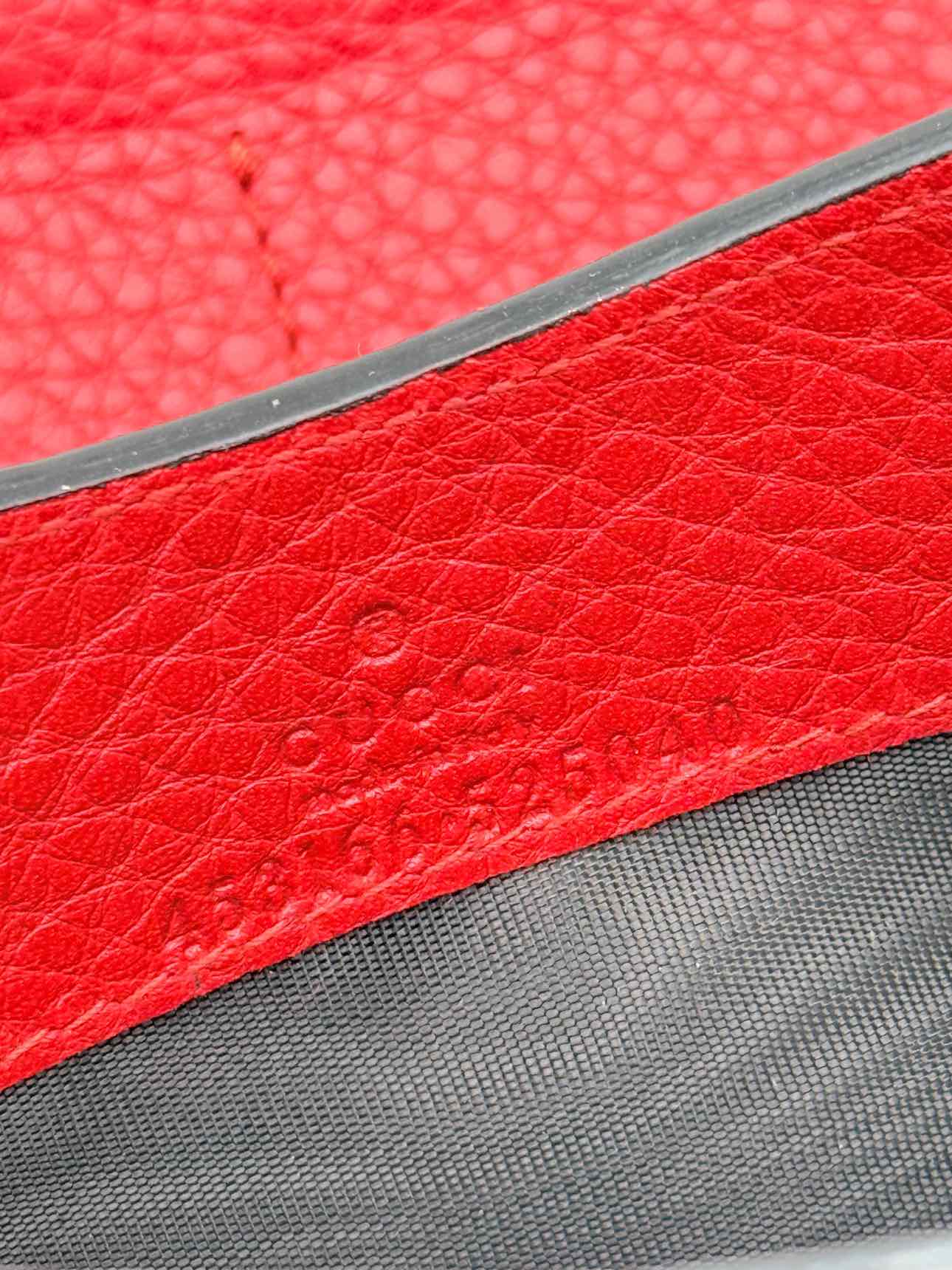 GUCCI Black Continental Wallet