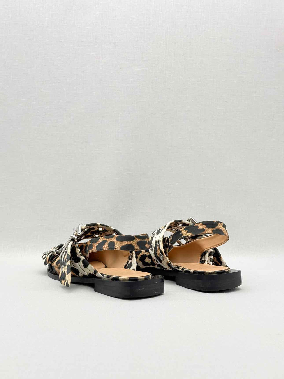 GANNI Black & Beige Size EU 39 Ballet Flats