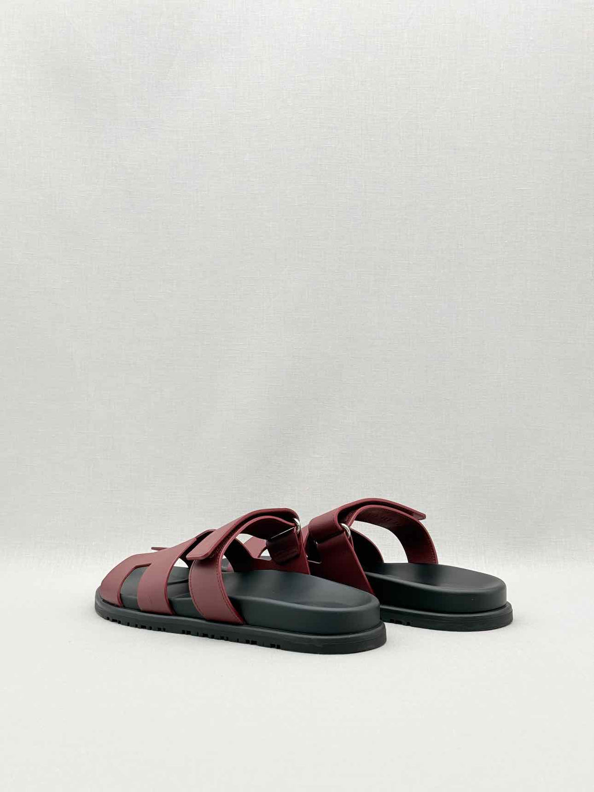 HERMES Chypre Rouge H Size EU 38.5 Sandals