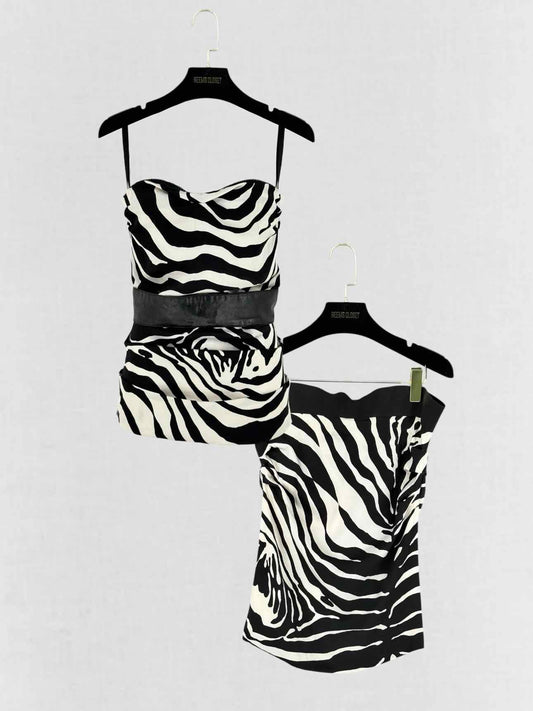 D & G Black & White Size US 4 Top & Skirt Outfit