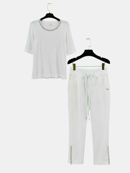 VDP Relaxed Fit White Size US 6 Top & Pants Outfit