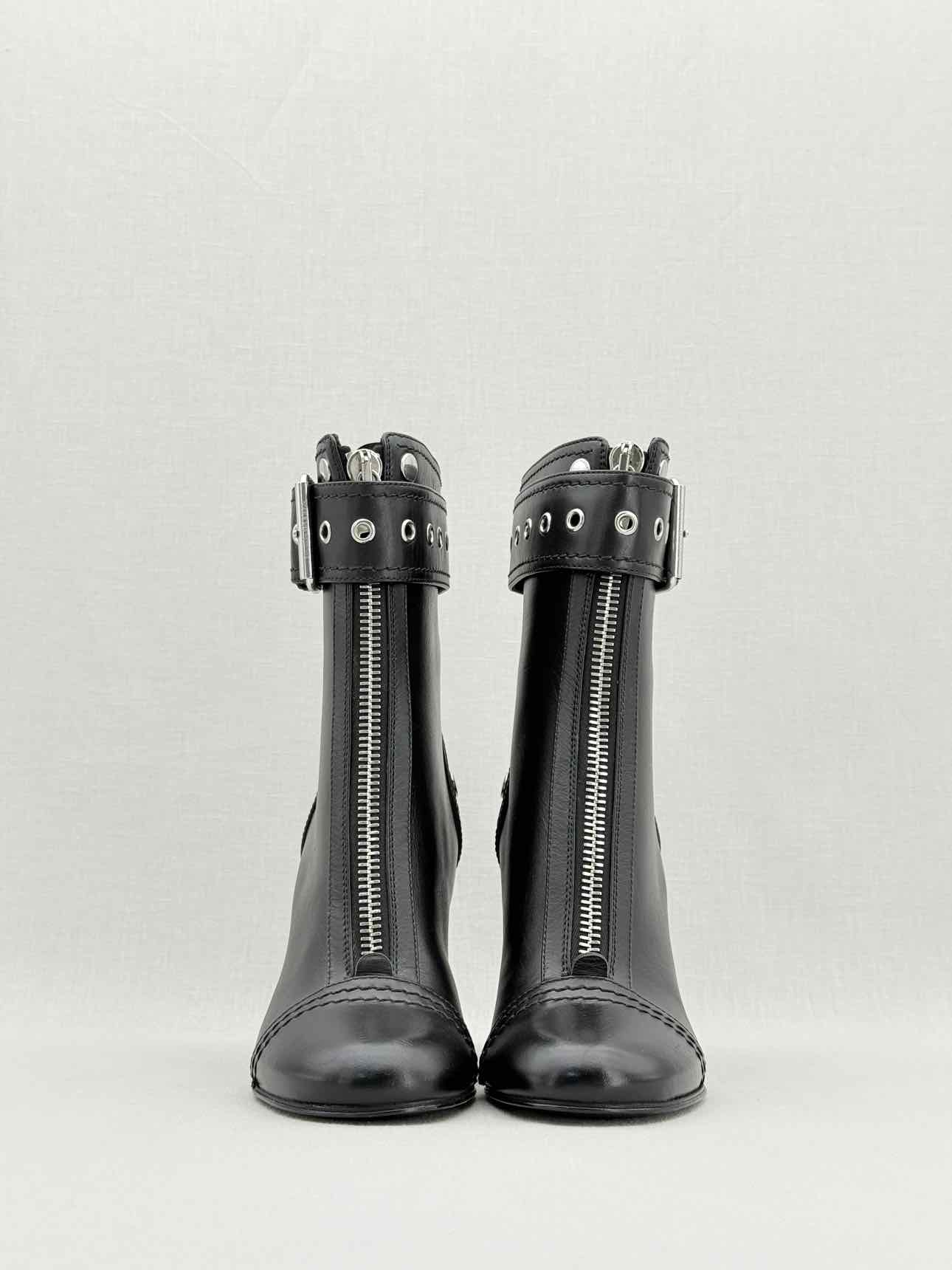 ALEXANDER MCQUEEN Black Size EU 36 Ankle Boots