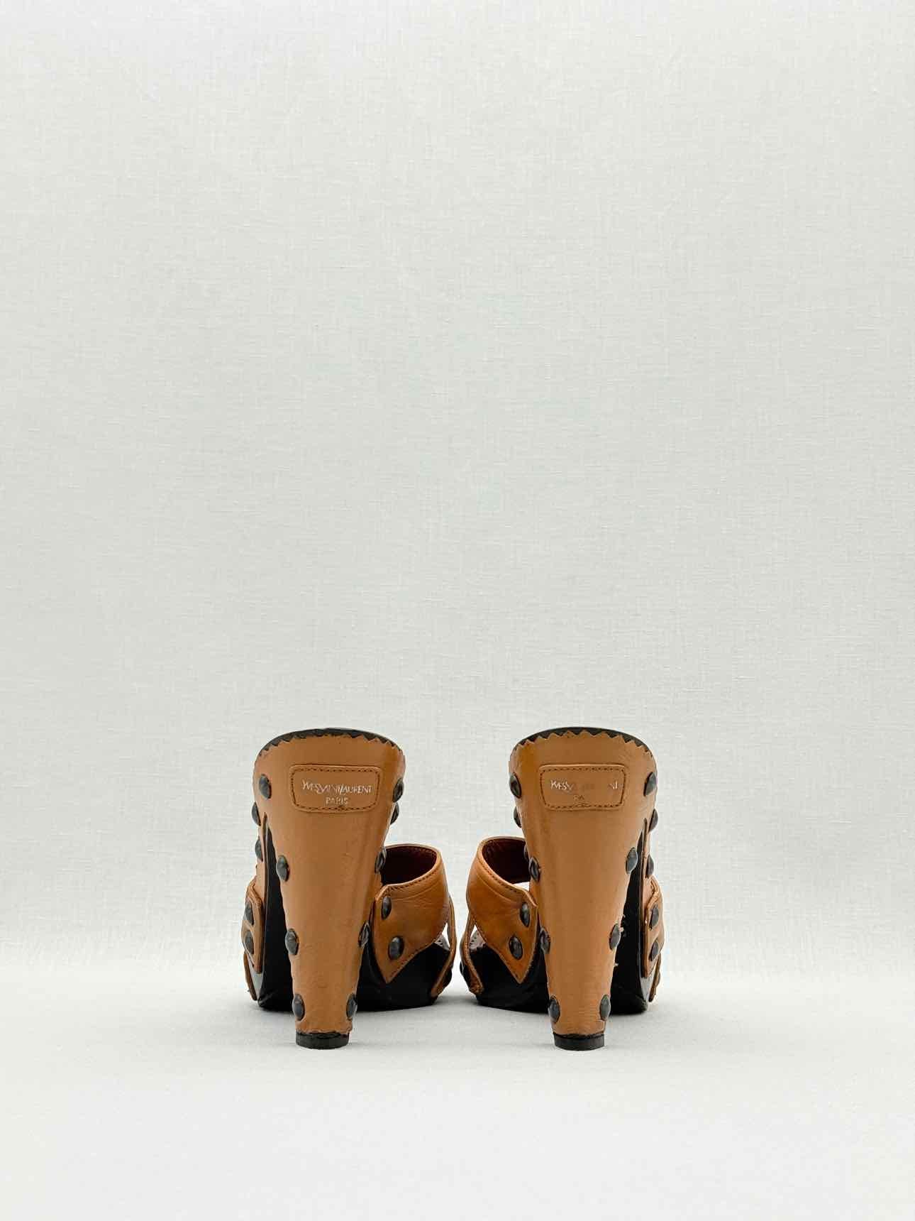 YVES SAINT LAURENT Brown Size EU 39 Mules