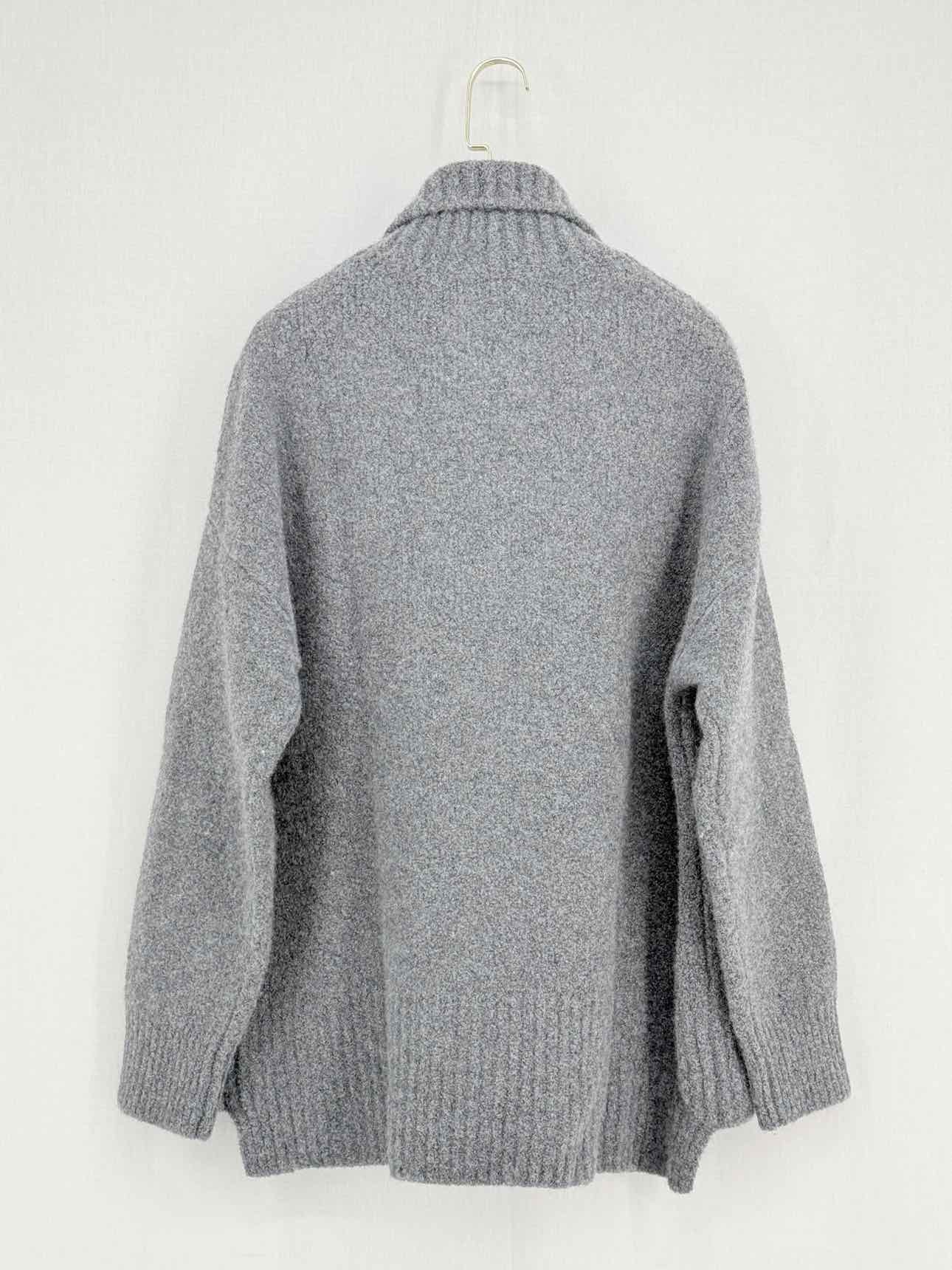 LISA YANG Grey Size Medium Outfit Set