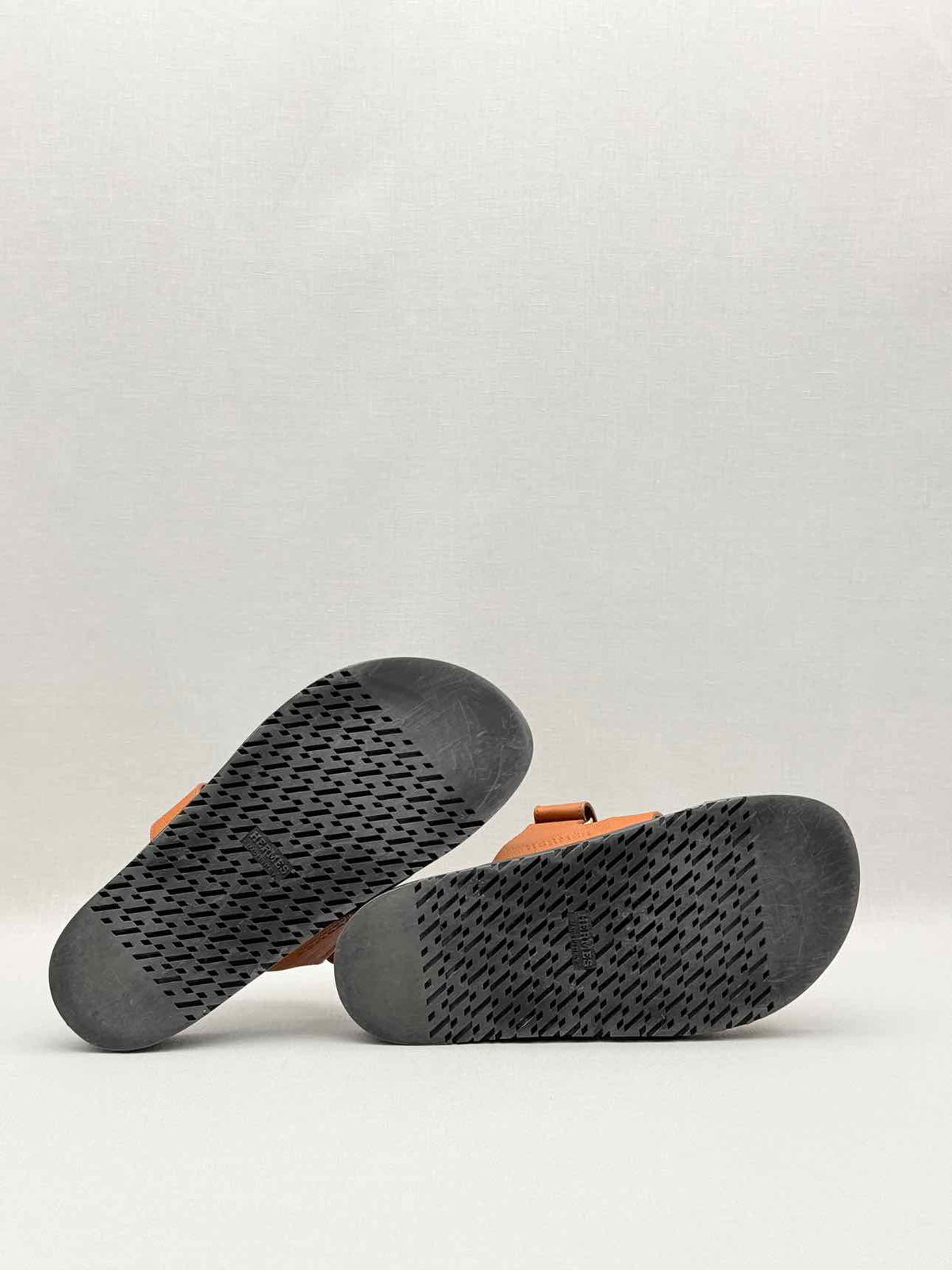 HERMES Chypre Natural Size EU 38.5 Sandals