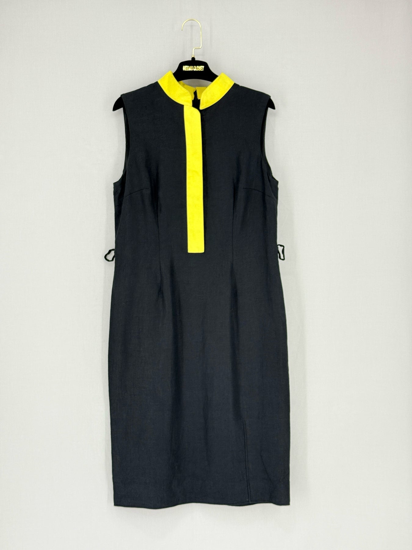 MERCALLI Size US 10 Knee Length Dress