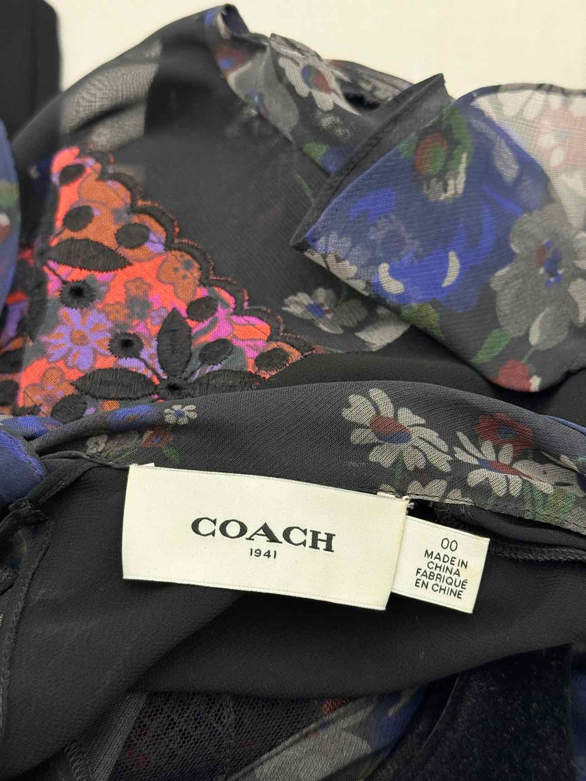 COACH Black Multicolor Size US 00 Midi Dress