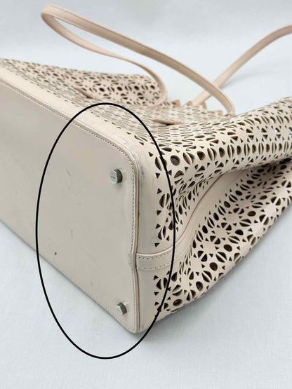 ALAIA Mina 25 Beige Tote Bag