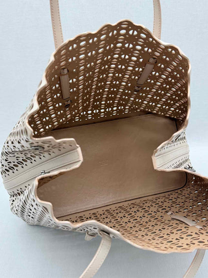 ALAIA Mina 25 Beige Tote Bag