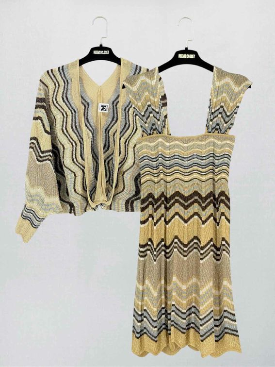 M MISSONI Gold Multicolor Zigzag Size US 6/4 Outfit Set