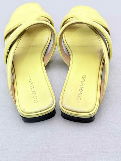 BOTTEGA VENETA The Band Yellow Size EU 40 Sandals