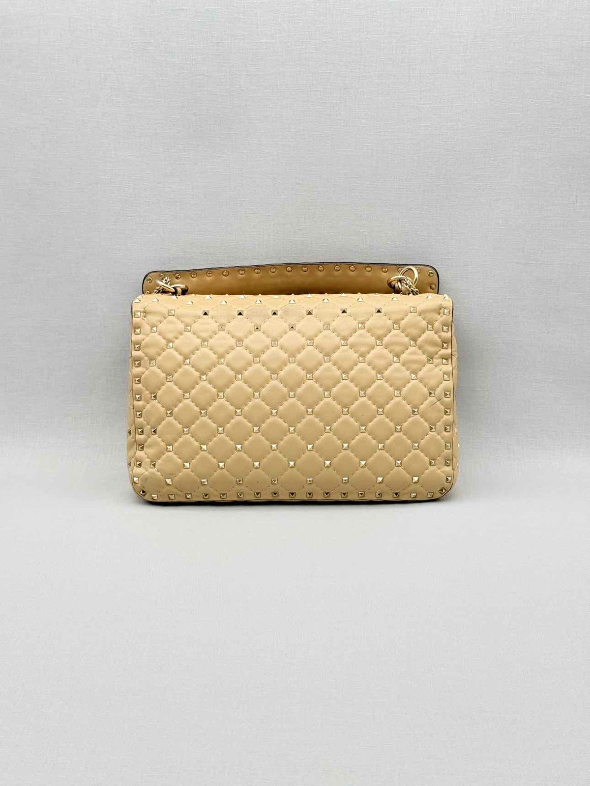 VALENTINO GARAVANI Rockstud Beige Quilted Shoulder Bag
