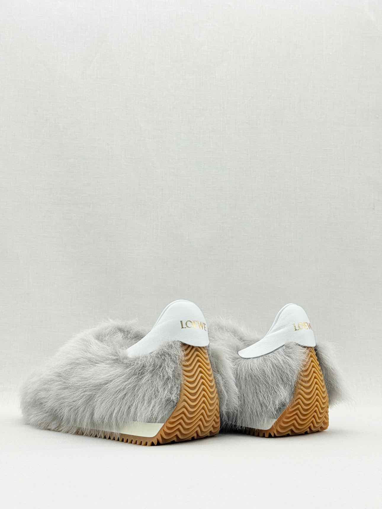 LOEWE Flow Runner Grey Size EU 36 Sneakers