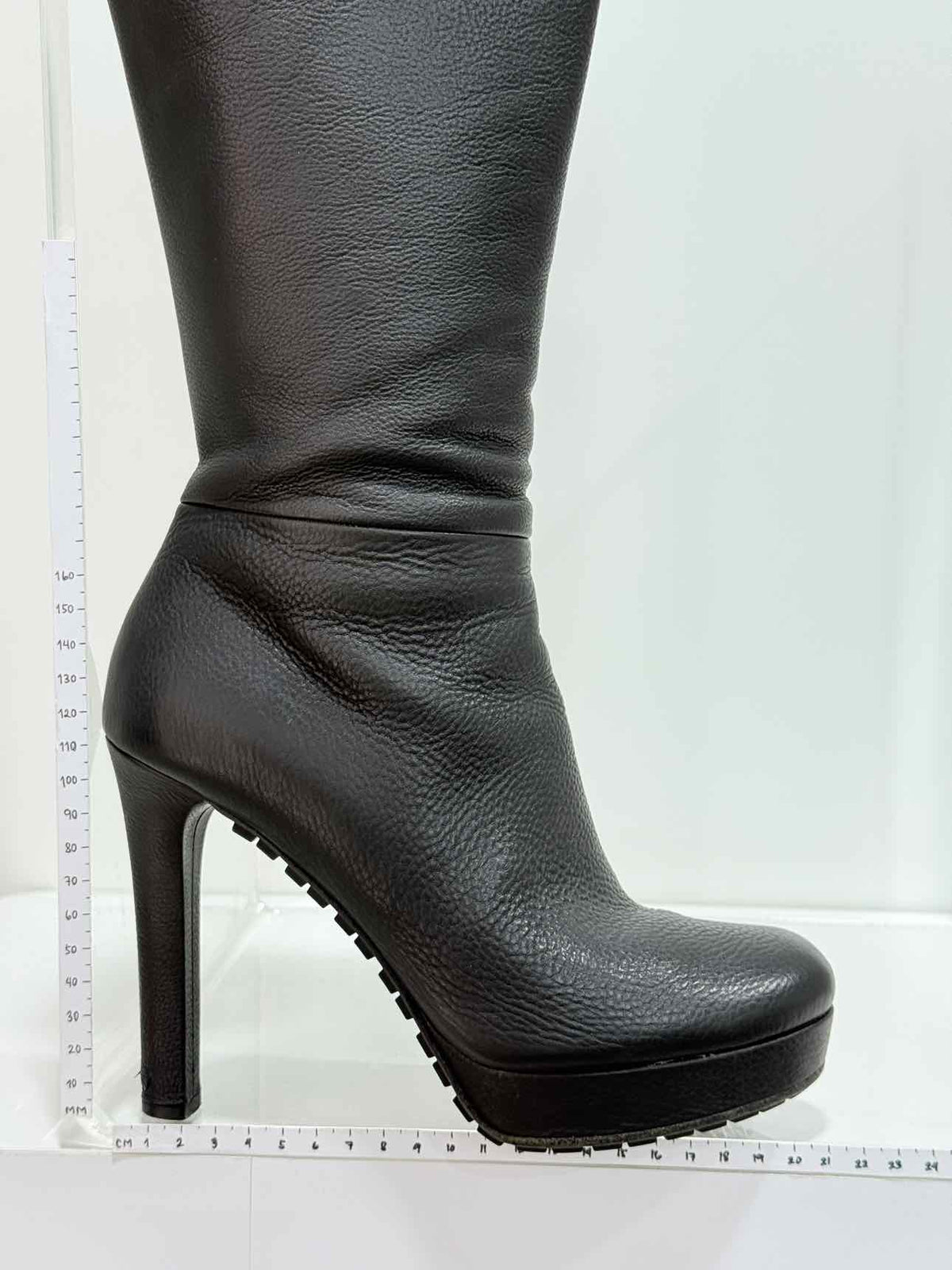 GUCCI Anouk Black Size EU 37 Knee High Boots