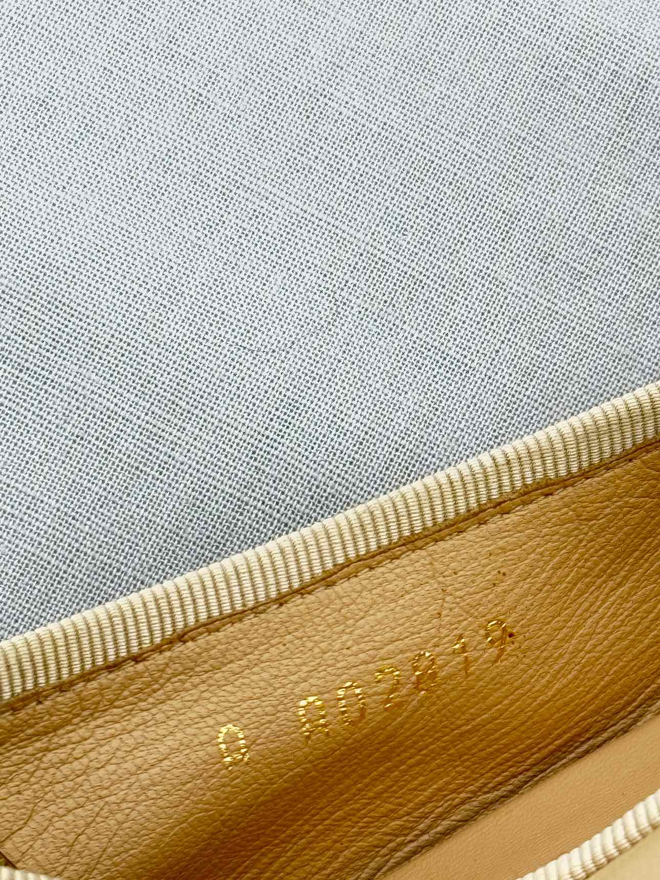 CHANEL Beige & Black Size EU 37 Ballet Flats