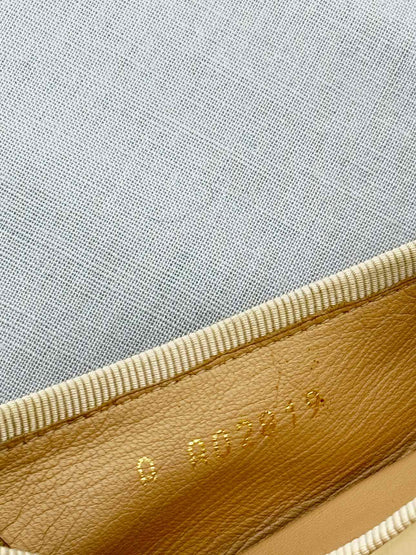 CHANEL Beige & Black Size EU 37 Ballet Flats