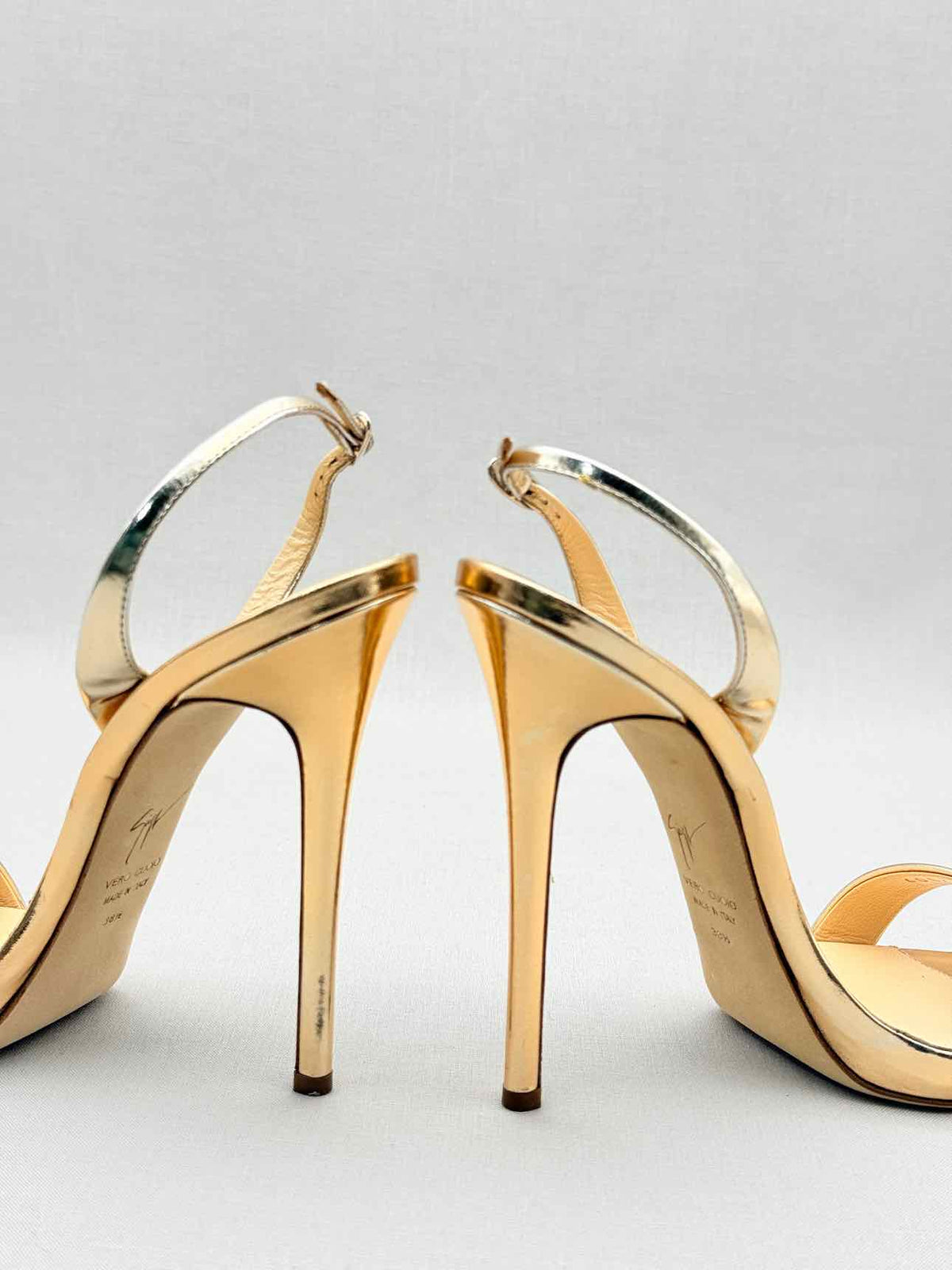 GUISEPPE ZANOTTI Gold Size EU 38.5 Heeled Sandals