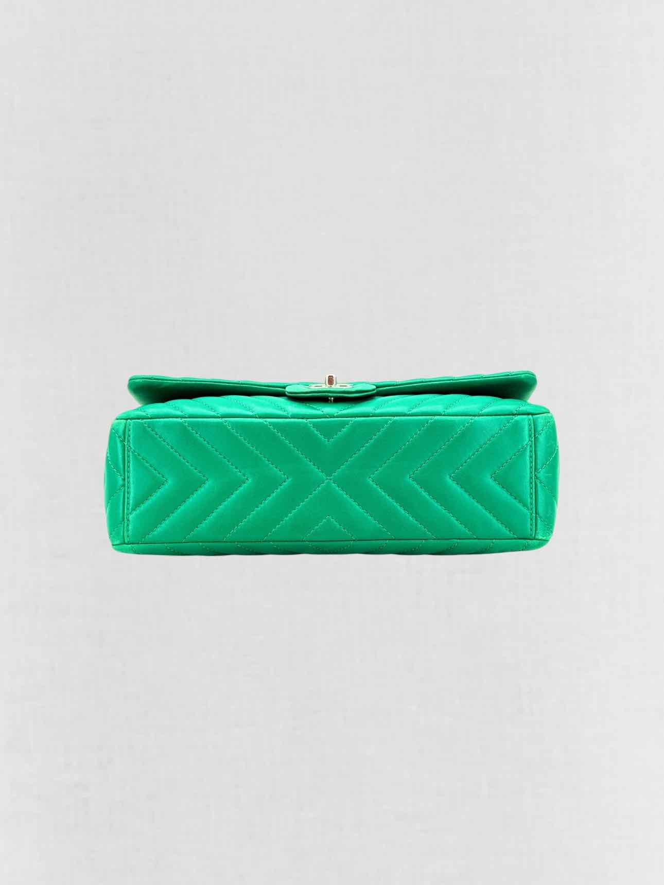 CHANEL Classic Green Chevron Shoulder Bag