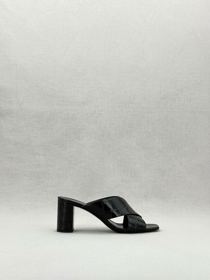 SAINT LAURENT Loulou Black Size EU 38.5 Mules