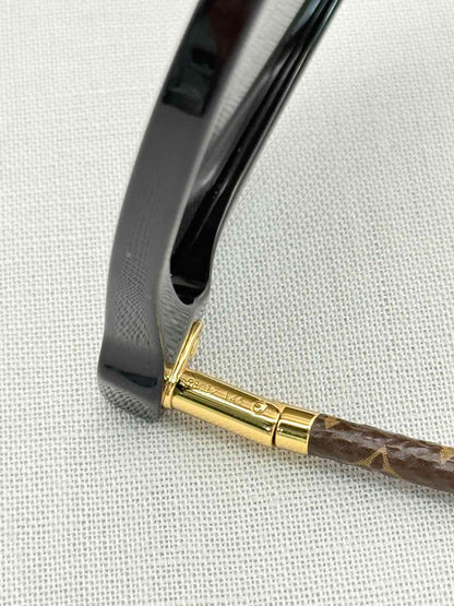 LOUIS VUITTON 2023 Black Sunglasses