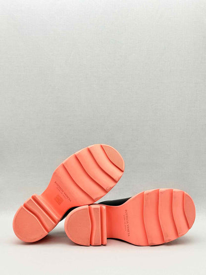 BOTTEGA VENETA Black & Peach Size EU 38.5 Mules