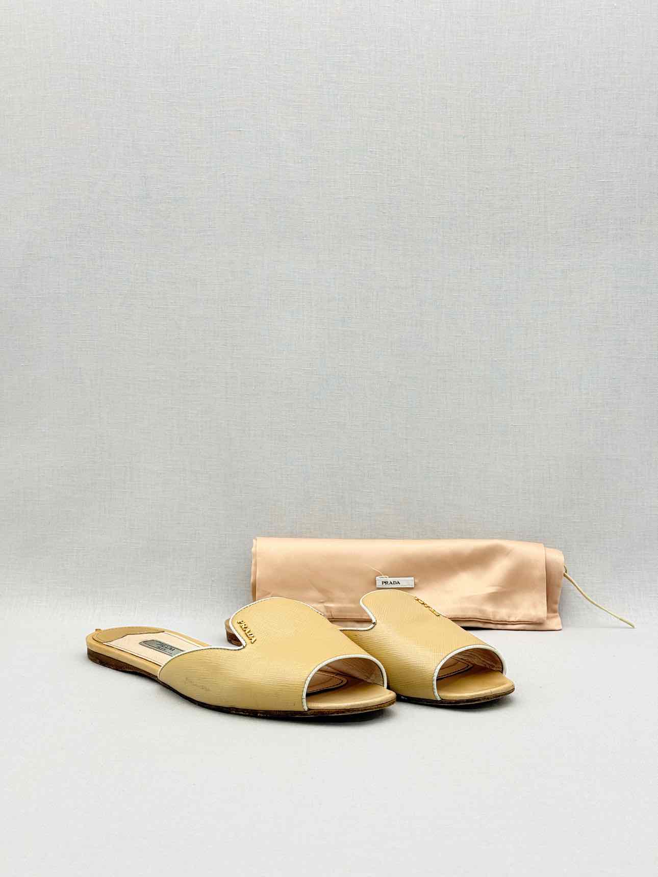 PRADA Beige Size EU 40 Slide Mules