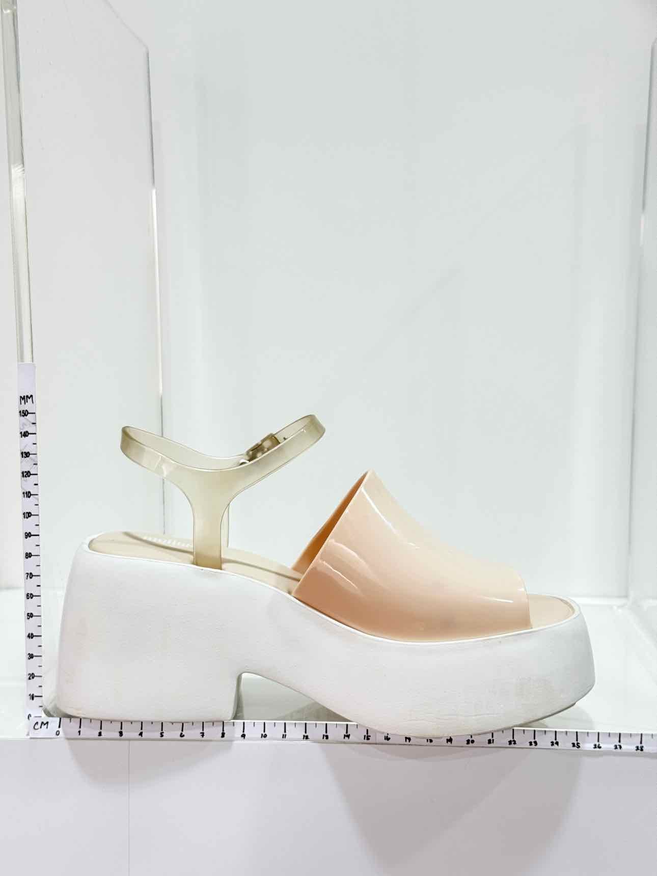 MELISSA Beige & White Size EU 39 Heeled Sandals