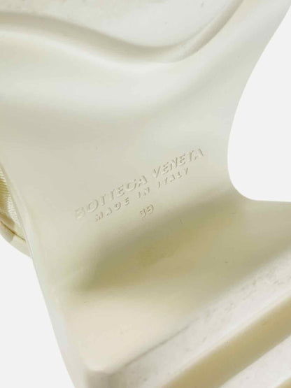 BOTTEGA VENETA Flash Buckle Off-white Size EU 39 Mules