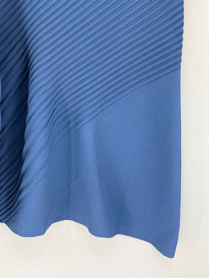 ISSEY MIYAKE Slant Pleats Blue Size Medium Midi Dress