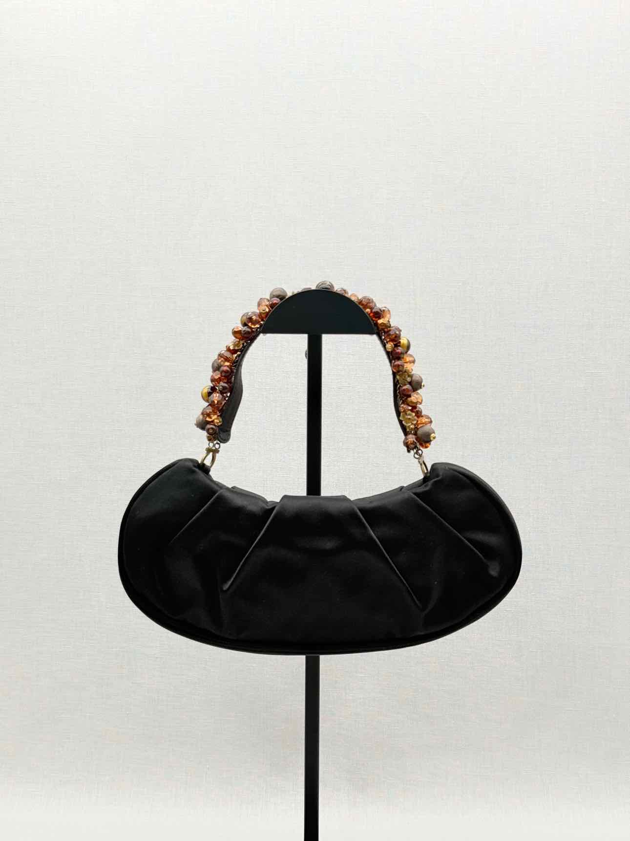 SALVATORE FERRAGAMO Gancini Black Clutch