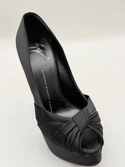 GIUSEPPE ZANOTTI Black Size EU 37.5 Open toe