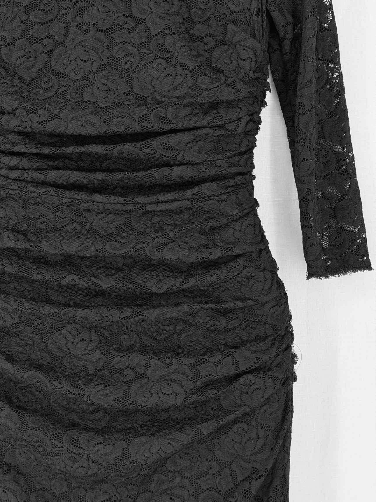 DOLCE & GABBANA Bodycon Black Lace Size US 4 Midi Dress
