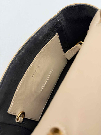 BURBERRY DK88 Beige Top Handle