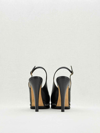 CHANEL Black Size EU 38 Slingbacks