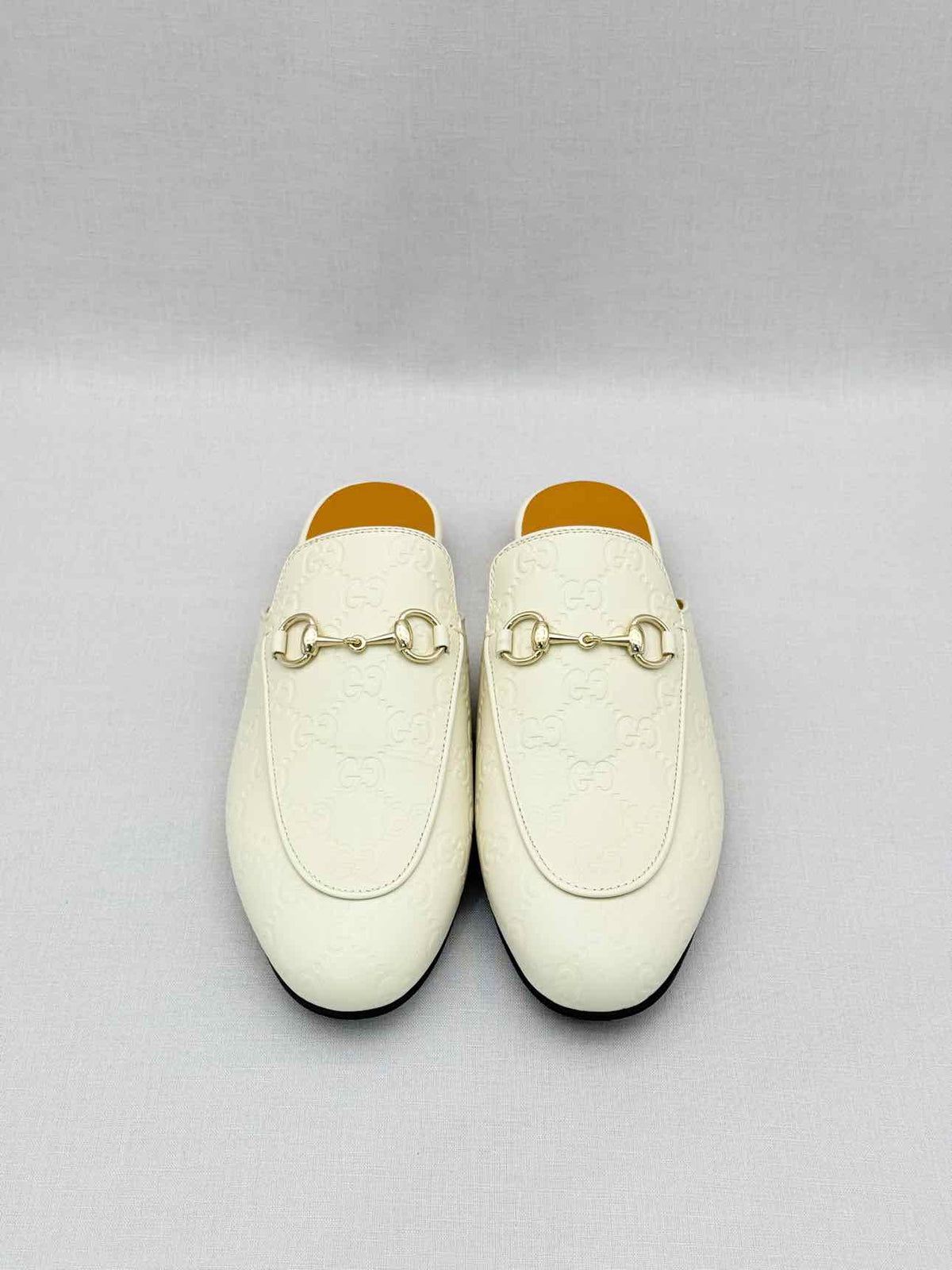 GUCCI Horsebit White GG Embossed Size EU 37.5 Mules